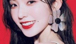 韩国圈内les爆料,同性恋情曝光，明星私下恋情大揭秘