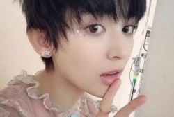 娱乐君爆料发型怎么弄,明星发型打造秘籍，轻松变身时尚达人