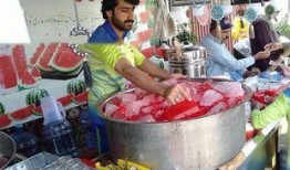 街头免费吃瓜图片,夏日炎炎解暑神器
